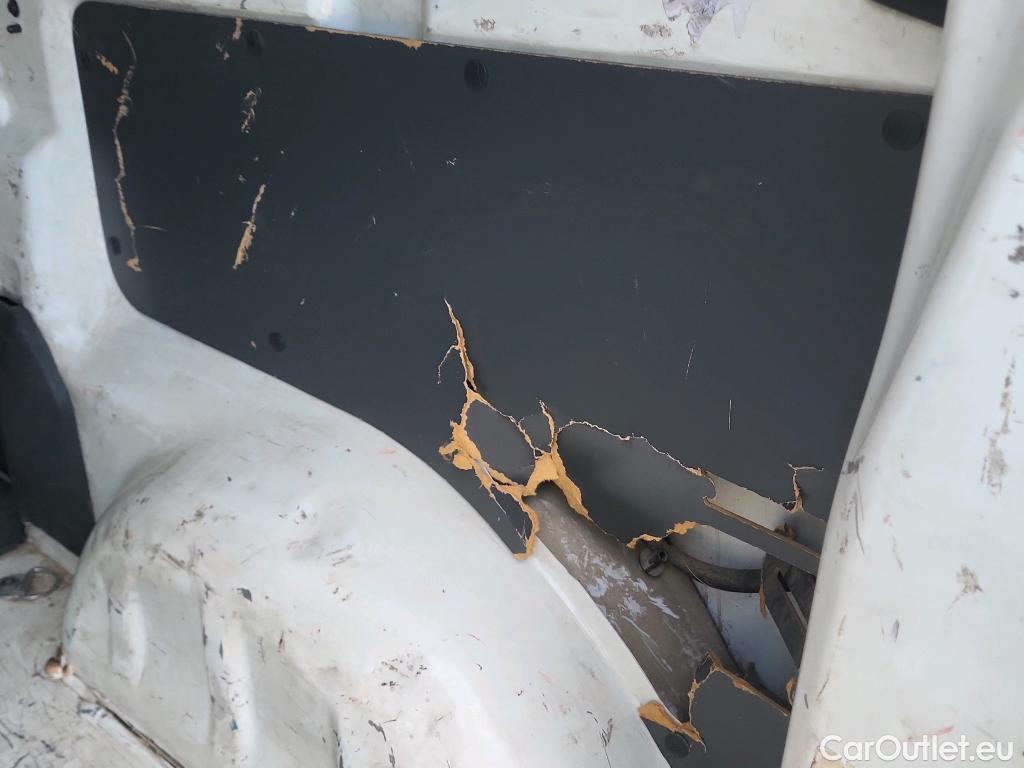  Peugeot  Expert PEUGEOT  Furgón Pro 2.0 BlueHDi 120 S&S Standard #31