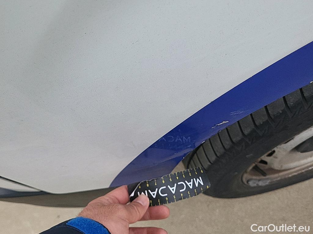  Citroen  Berlingo CITROEN  / 2018 / 3P / furgón derivado de turismo Talla M BlueHDi 100 CONTROL #2