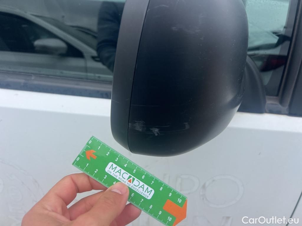  Citroen  Berlingo CITROEN  / 2018 / 3P / furgón derivado de turismo Talla M BlueHDi 100 CONTROL #27