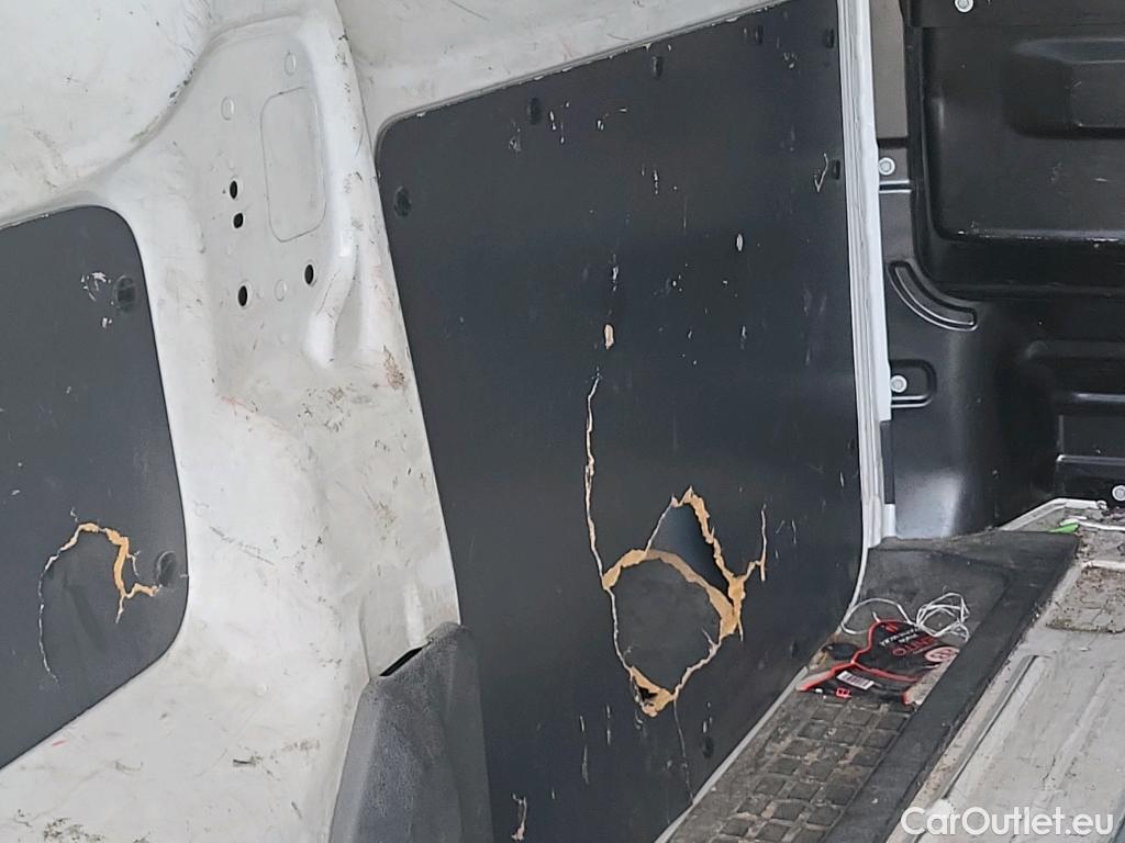  Peugeot  Expert PEUGEOT  Furgón Pro 2.0 BlueHDi 120 S&S Standard #8