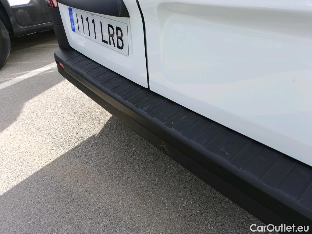  Fiat  Talento FIAT  / 2016 / 4P / furgón 1.2 Base Corto 2.0 MJet 88kW (120CV) #12