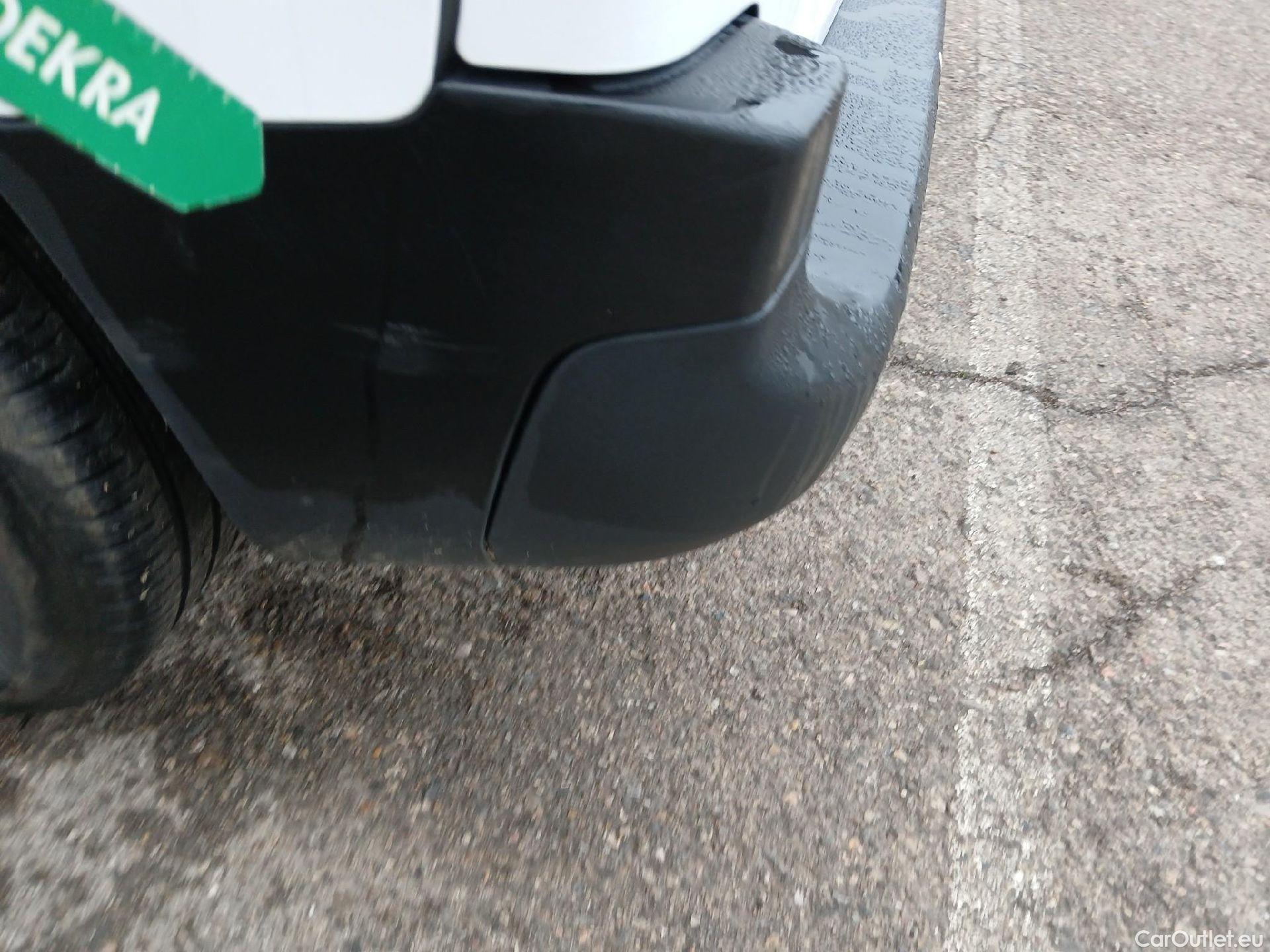  Peugeot  Partner PEUGEOT  / 2018 / 4P / furgón derivado de turismo Premium Standard 600kg BlueHDi 73kW (AC) #44