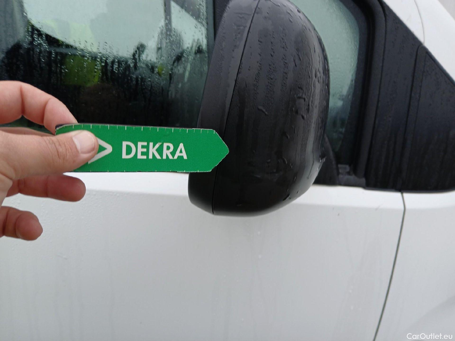  Peugeot  Partner PEUGEOT  / 2018 / 4P / furgón derivado de turismo Premium Standard 600kg BlueHDi 73kW (AC) #59