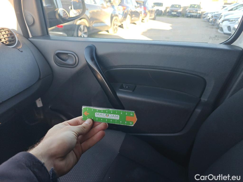  Renault  Kangoo  II Furgón Professional 1.5 dCi 90CV MT5 E6 #101