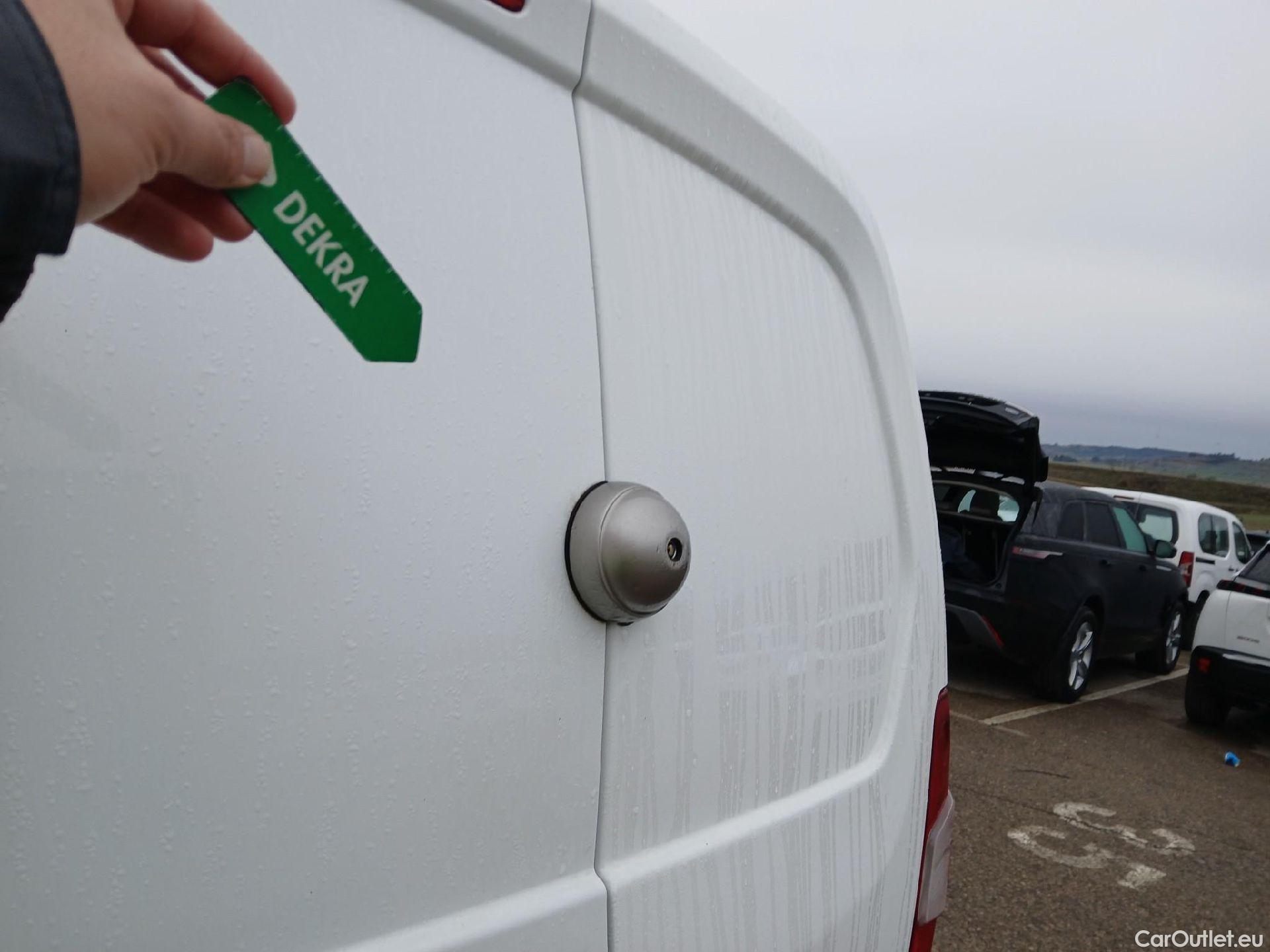  Peugeot  Partner PEUGEOT  / 2018 / 4P / furgón derivado de turismo Premium Standard 600kg BlueHDi 73kW (AC) #49