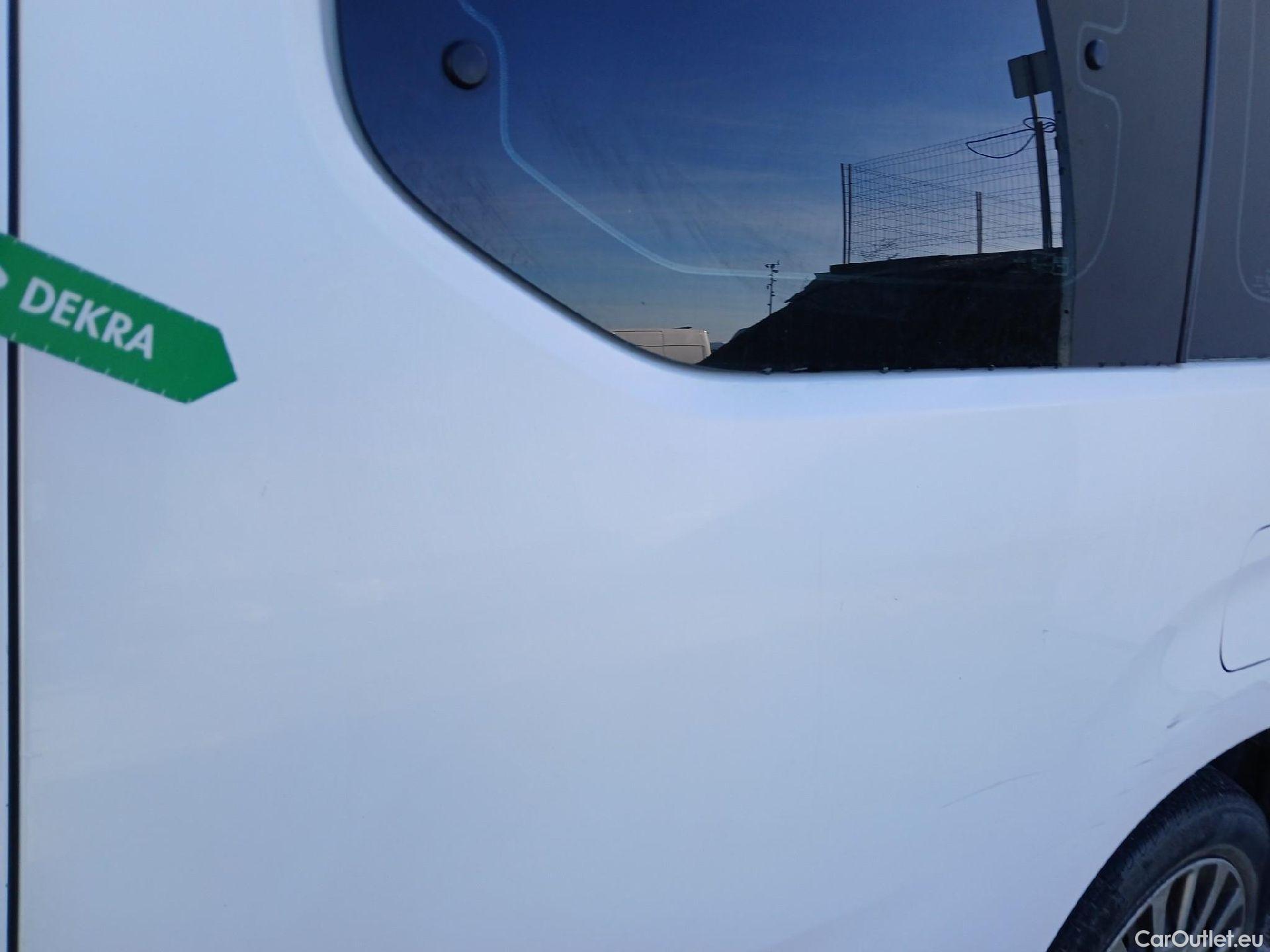  Toyota  Proace TOYOTA  City / 2020 / 4P / combi 1.5D 75kW (100CV) GX L1 (CX) #41