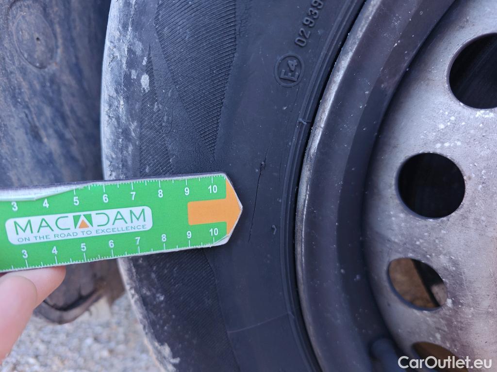  Renault  Kangoo  II Furgón Professional 1.5 dCi 90CV MT5 E6 #114