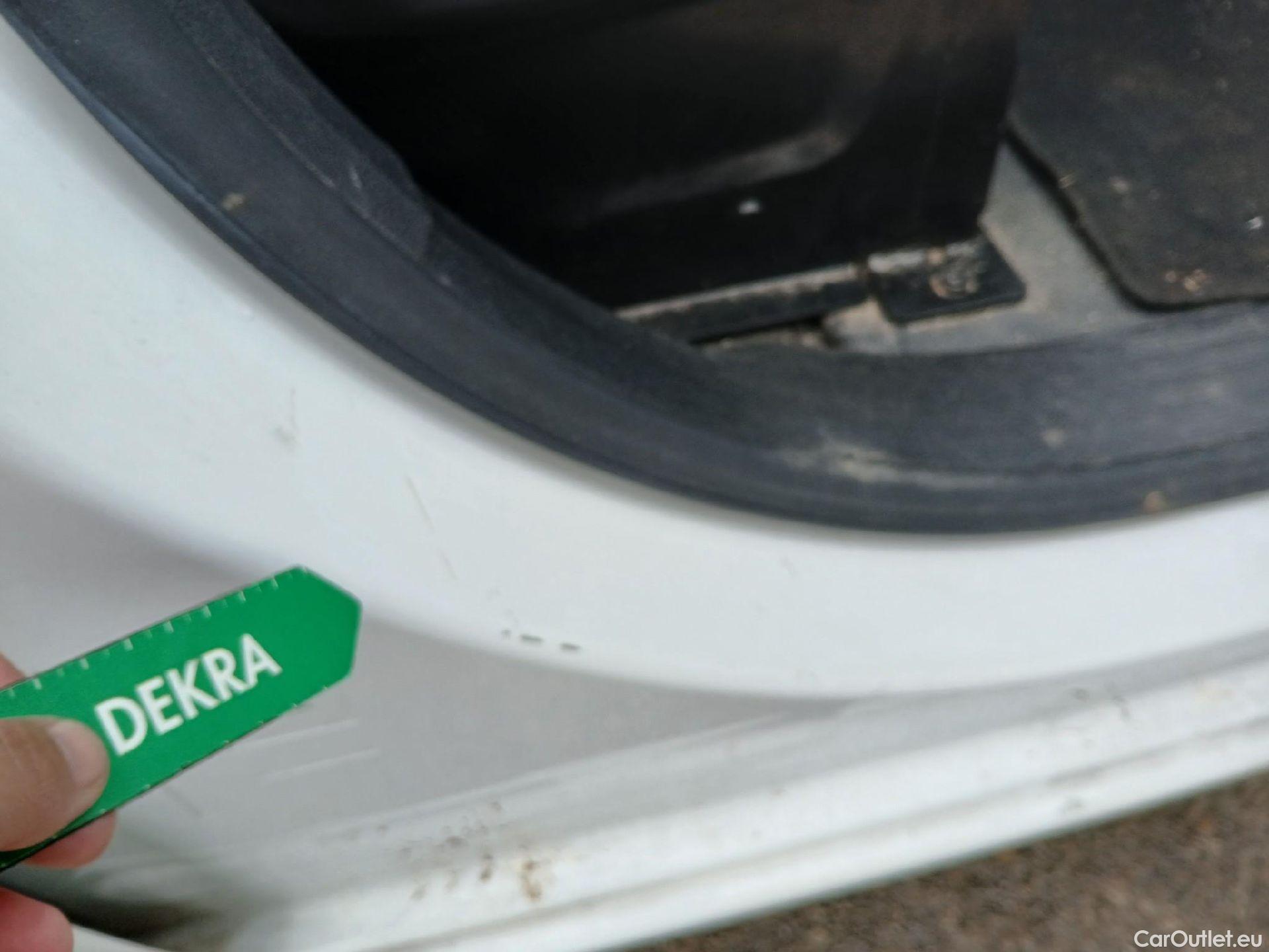  Peugeot  Partner PEUGEOT  / 2018 / 4P / furgón derivado de turismo Premium Standard 600kg BlueHDi 73kW (AC) #19