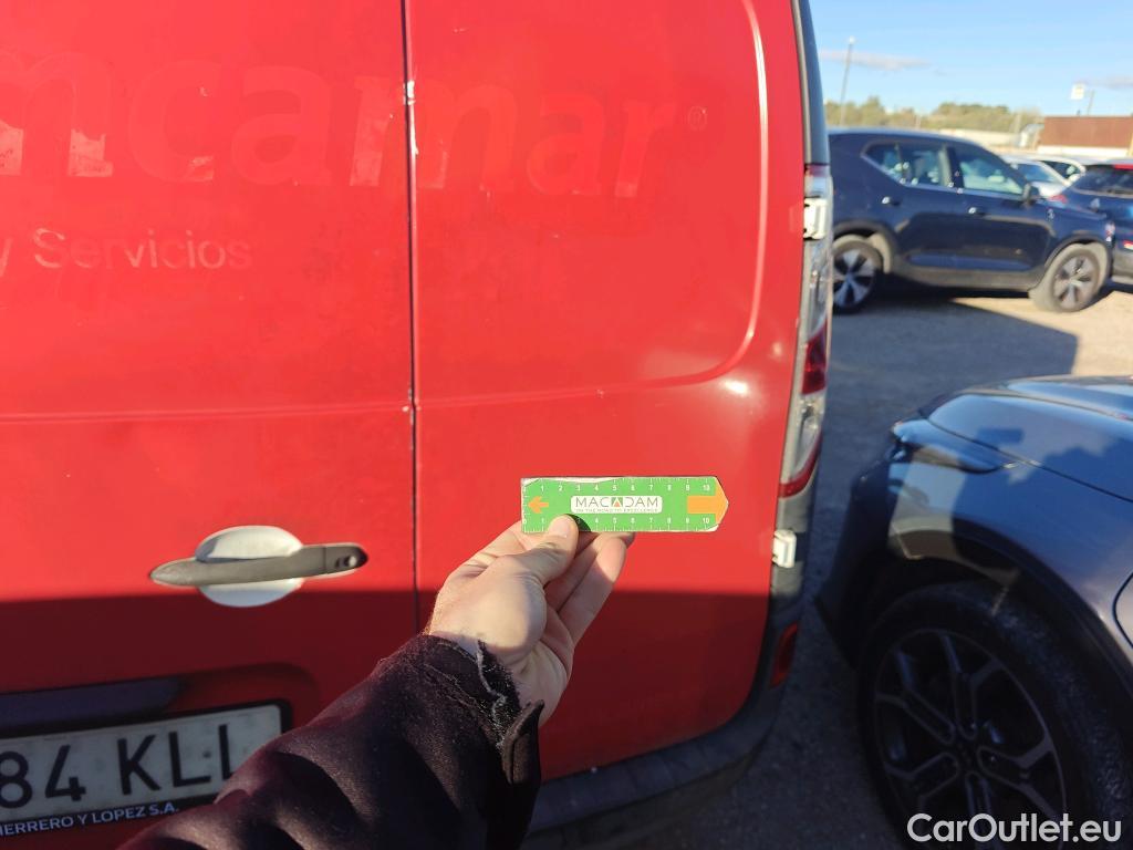  Renault  Kangoo  II Furgón Professional 1.5 dCi 90CV MT5 E6 #36