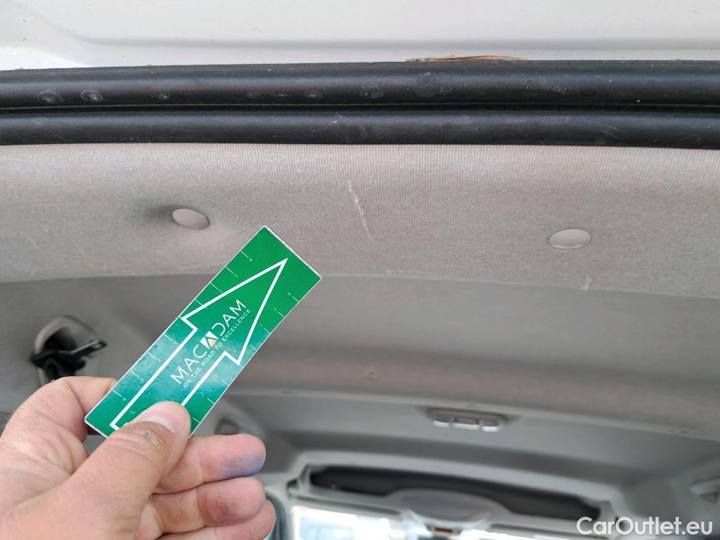  Peugeot  RIFTER PEUGEOT  / 2018 / 5P / monovolumen compacto Allure Standard BlueHDi 96kW EAT8 #9