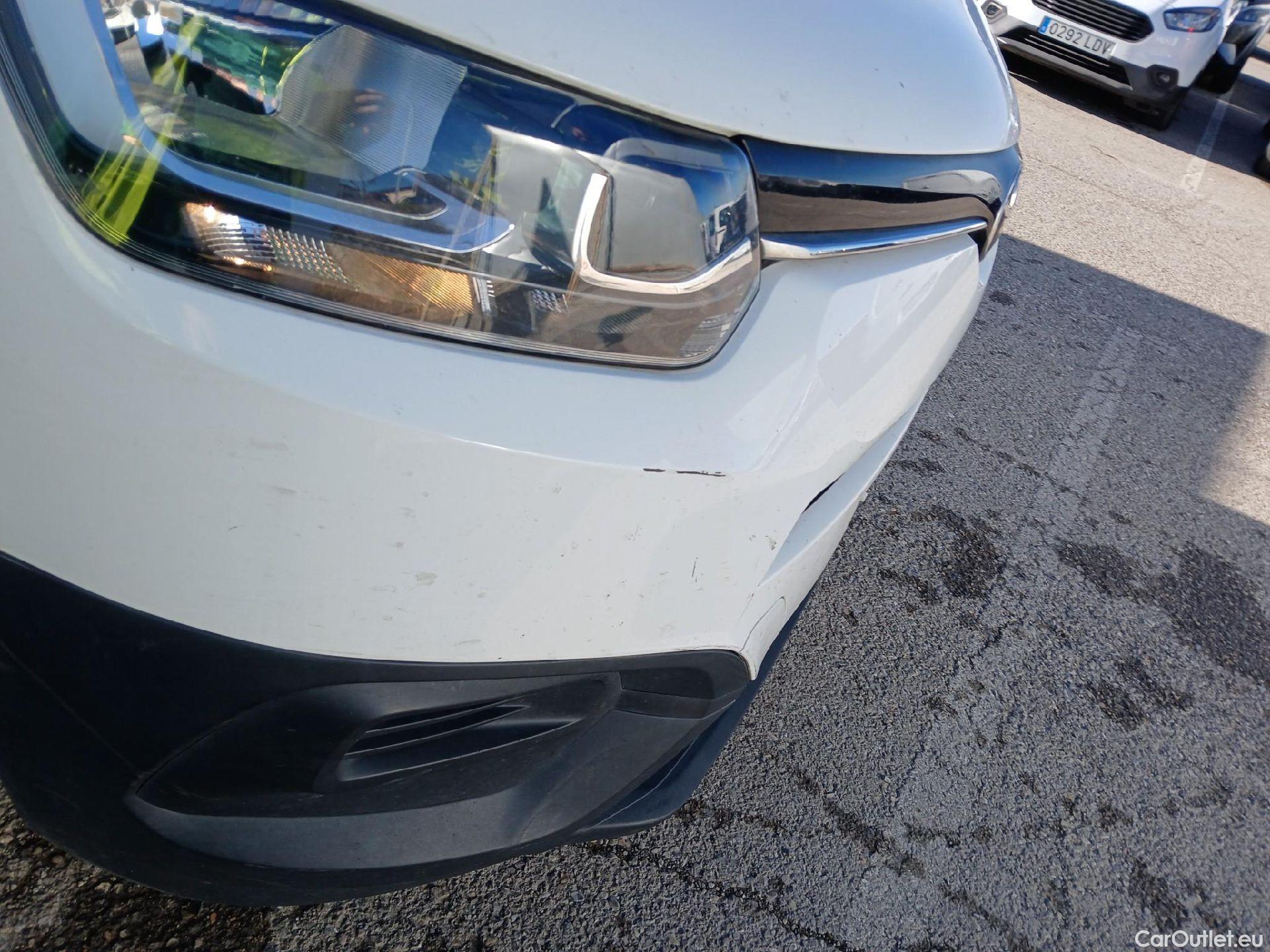  Toyota  Proace TOYOTA  City / 2020 / 4P / combi 1.5D 75kW (100CV) GX L1 (CX) #19