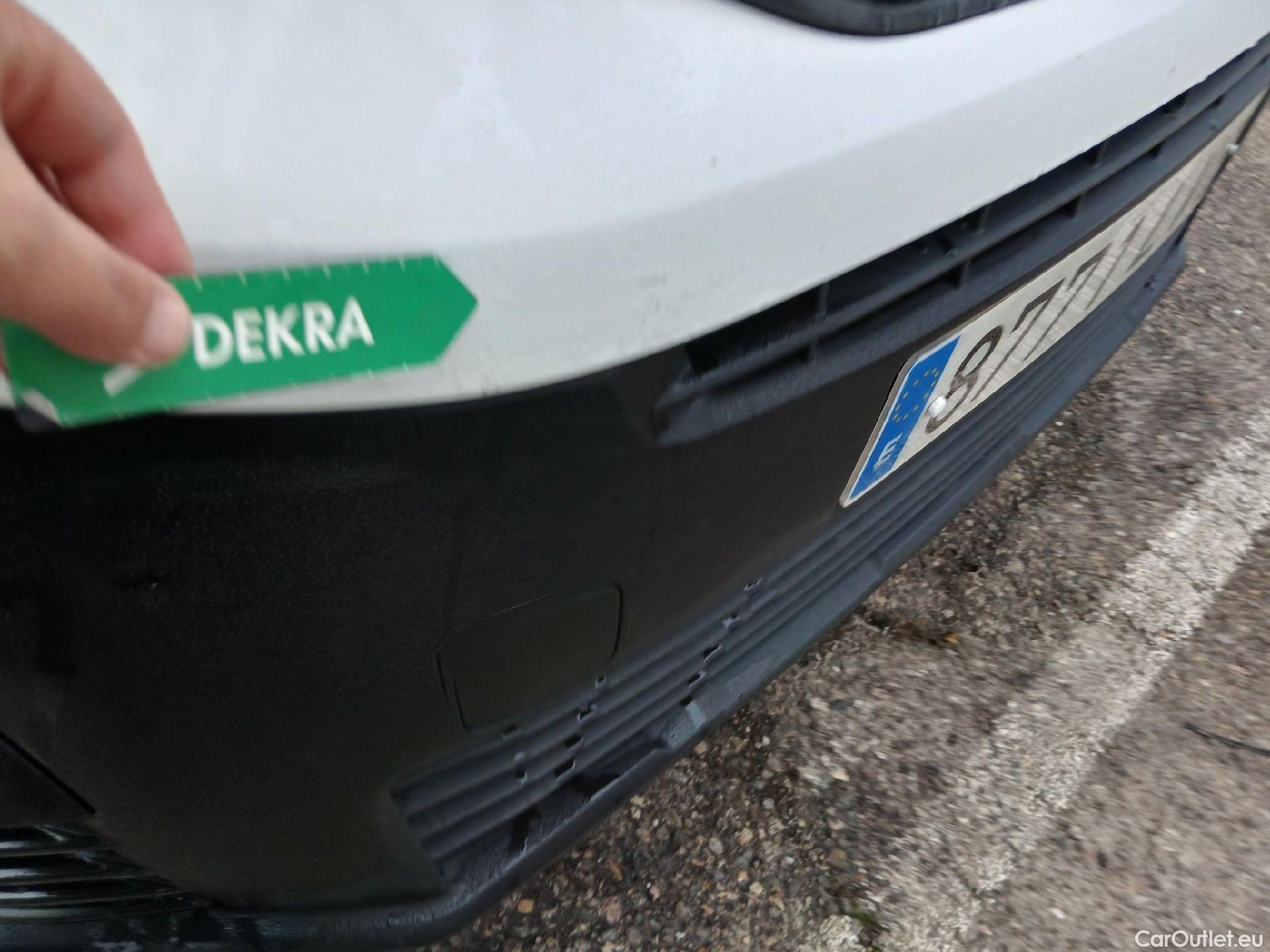  Peugeot  Partner PEUGEOT  / 2018 / 4P / furgón derivado de turismo Premium Standard 600kg BlueHDi 73kW (AC) #24