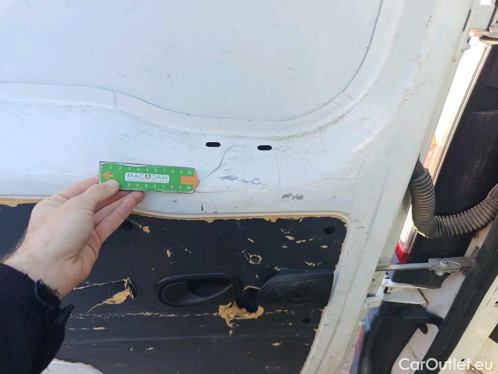  Renault  Kangoo  II Furgón Professional 1.5 dCi 90CV MT5 E6 #54