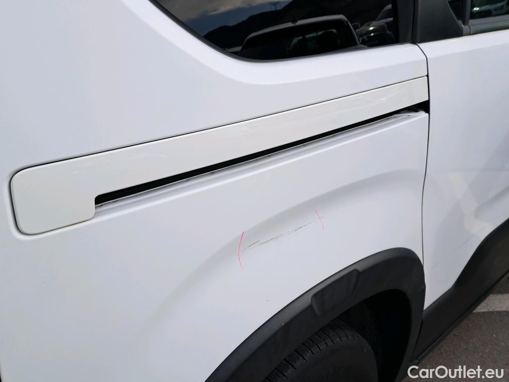  Peugeot  RIFTER PEUGEOT  / 2018 / 5P / monovolumen compacto Allure Standard BlueHDi 96kW EAT8 #16