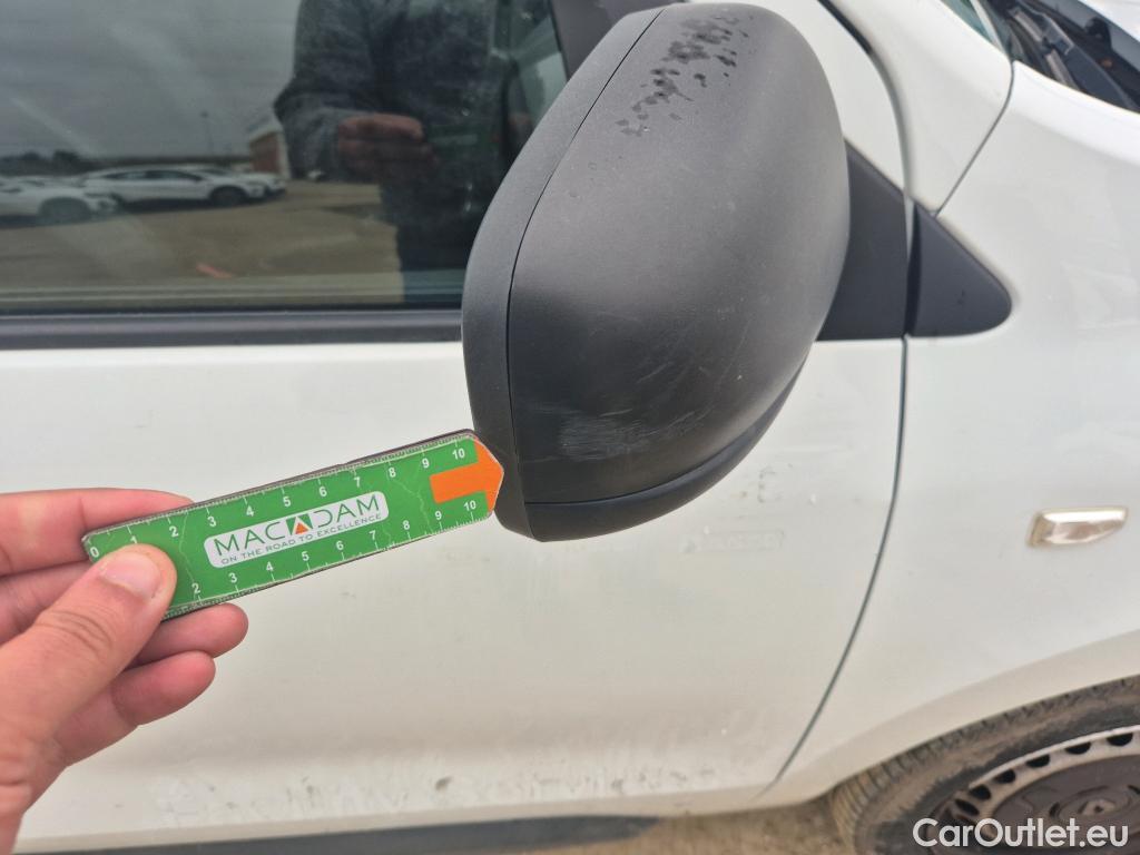  Renault  EXPRESS RENAULT  / 2021 / 4P / furgón derivado de turismo Confort 1.5 Blue dCi 55 kW (75 cv) #32