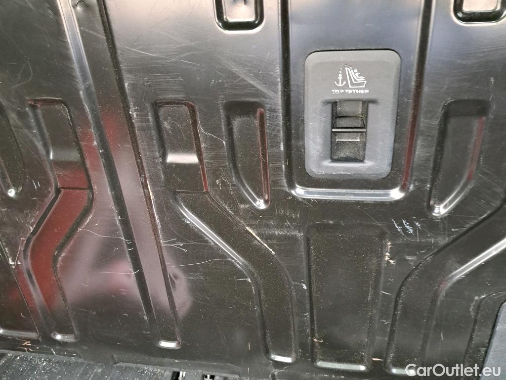  Peugeot  RIFTER PEUGEOT  / 2018 / 5P / monovolumen compacto Allure Standard BlueHDi 96kW EAT8 #22