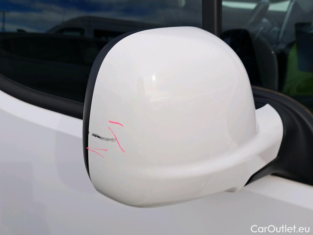  Peugeot  RIFTER PEUGEOT  / 2018 / 5P / monovolumen compacto Allure Standard BlueHDi 96kW EAT8 #34