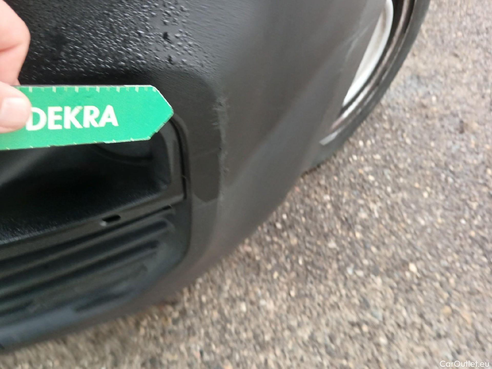  Peugeot  Partner PEUGEOT  / 2018 / 4P / furgón derivado de turismo Premium Standard 600kg BlueHDi 73kW (AC) #27