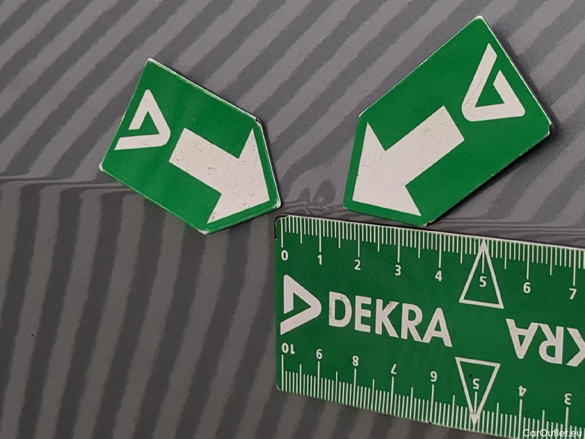  KIA  Sportage KIA  / 2021 / 5P / SUV 1.6 T-GDI 265 PHEV AUTO 4WD GT-L PREM BU #34