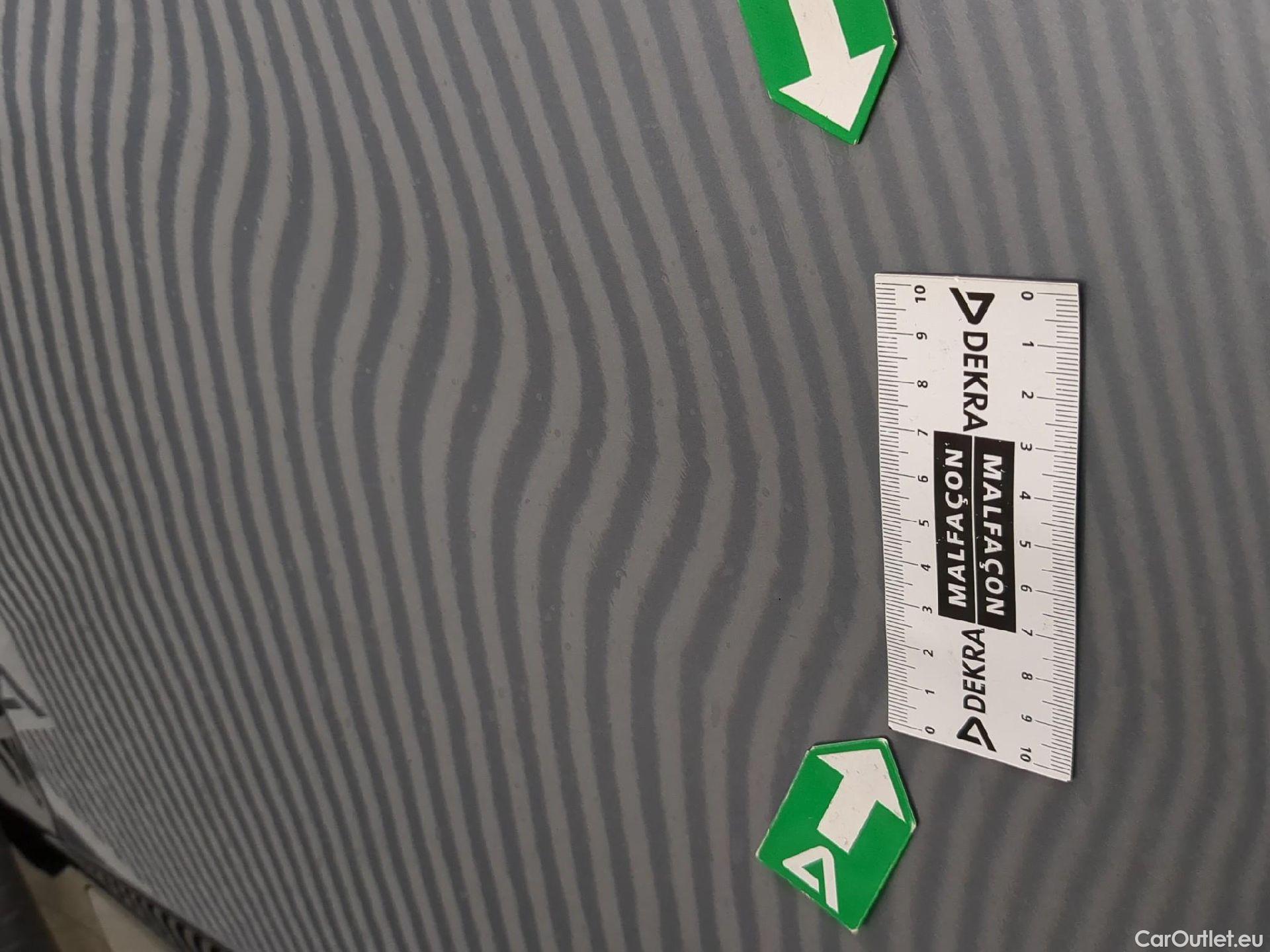  KIA  Sportage KIA  / 2021 / 5P / SUV 1.6 T-GDI 265 PHEV AUTO 4WD GT-L PREM BU #20