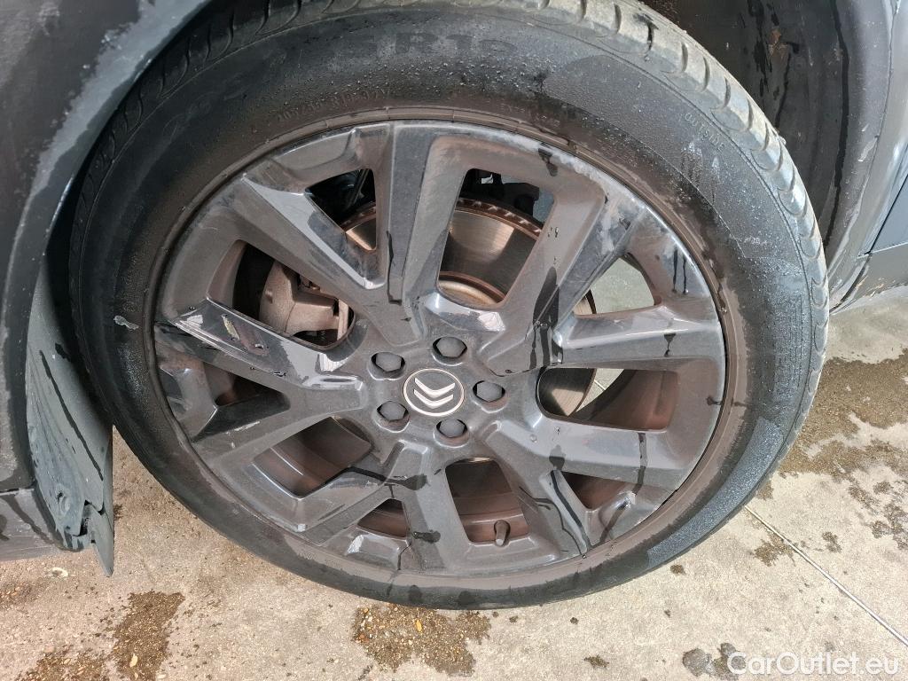  Citroen  C5 CITROEN  Aircross / 2018 / 5P / SUV Hybrid 225 ë-EAT8 Shine Pack #17