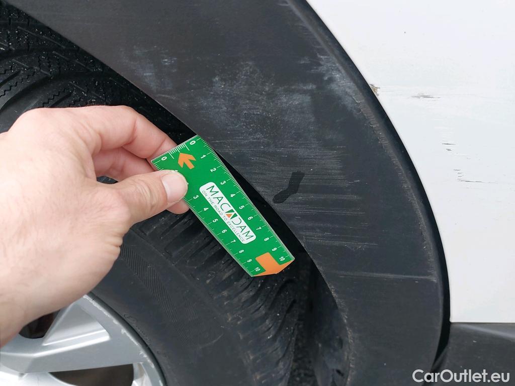  Peugeot  3008  Active Business 1.2 PureTech 130CV BVA8 E6d #52