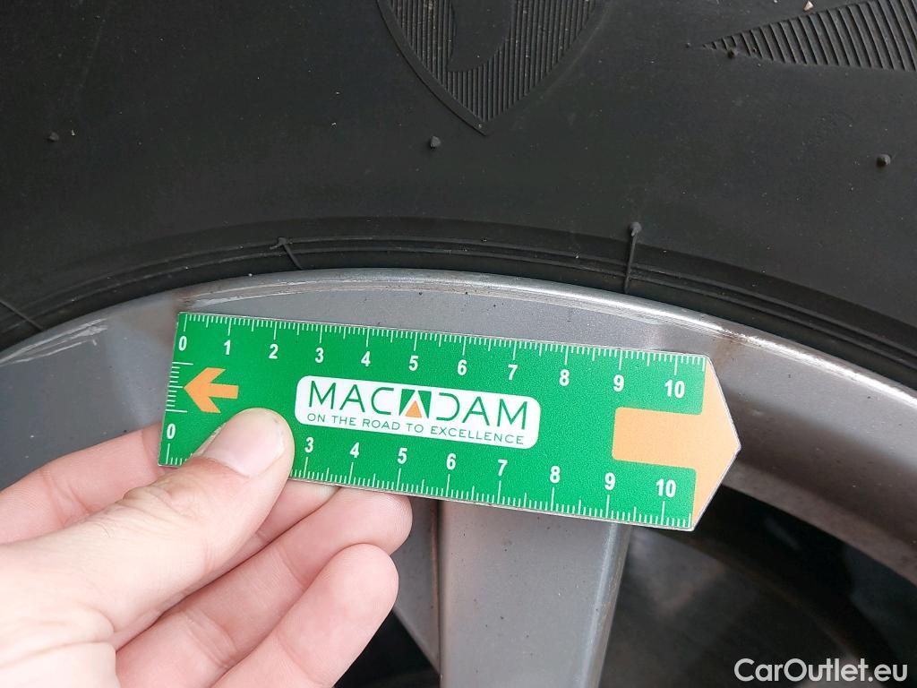  Peugeot  3008  Active Business 1.2 PureTech 130CV BVA8 E6d #26