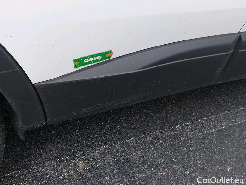  Peugeot  3008  Active Business 1.2 PureTech 130CV BVA8 E6d #53