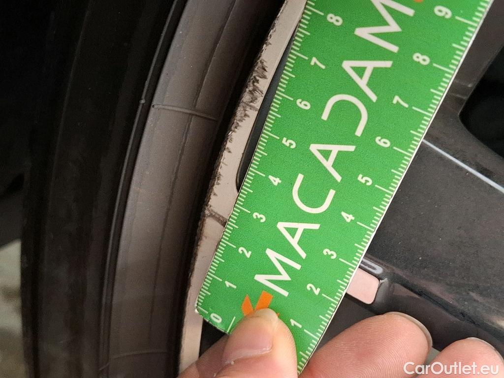  Toyota  Corolla TOYOTA  Touring Sports / 2018 / 5P / Break Hybride 184h GR Sport #9