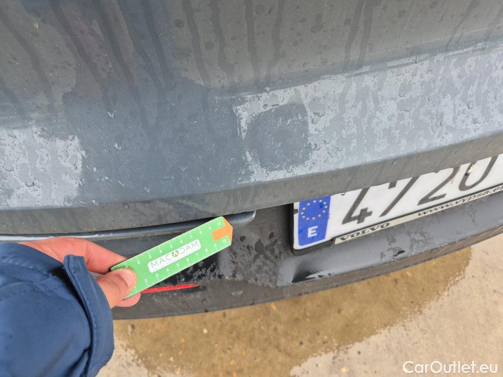  Volvo  XC 40 VOLVO XC40 / 2017 / 5P / todoterreno 1.5 T4 Twin Recharge R-Design Auto #29