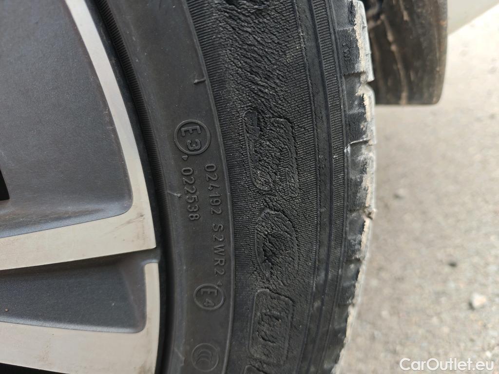  Volvo  XC90 VOLVO  / 2019 / 5P / todoterreno 2.0 T8 AWD Business Plus Auto #3