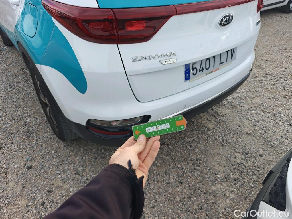  KIA  Sportage KIA  / 2018 / 5P / todoterreno 1.6 MHEV Business 100kW (136CV) 4x2 #76