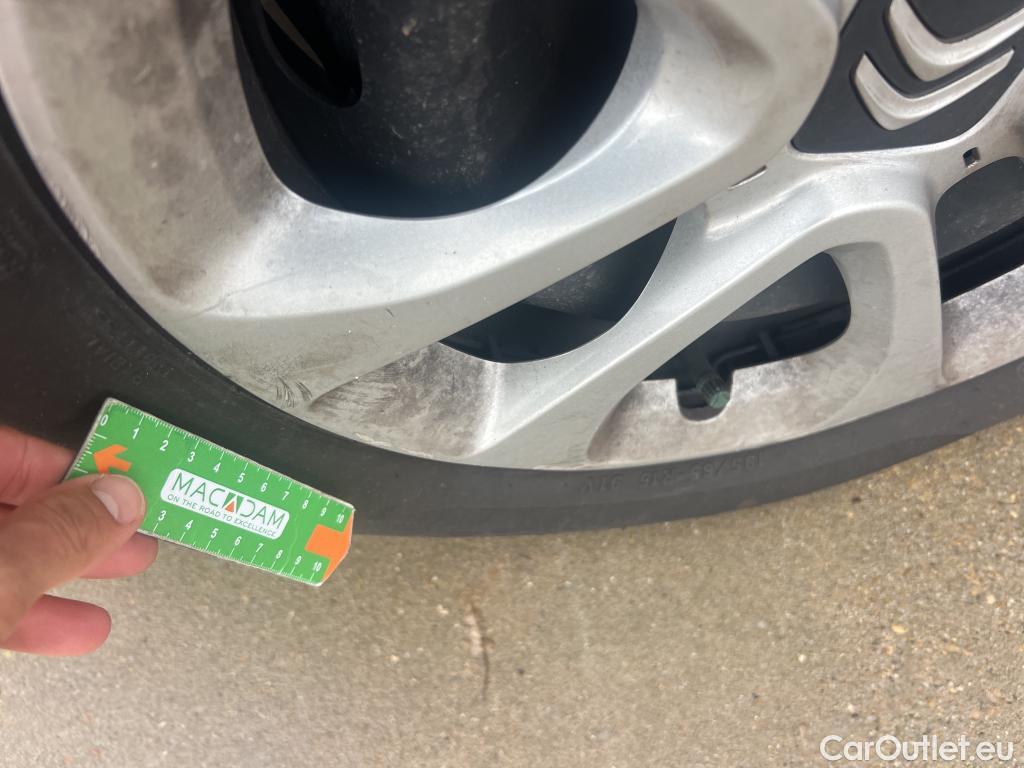  Citroen  C3 CITROEN  / 2016 / 5P / berlina con portón BlueHDi 73KW (100CV) S&S FEEL #17