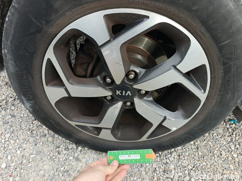  KIA  Sportage KIA  / 2018 / 5P / todoterreno 1.6 MHEV Business 100kW (136CV) 4x2 #82