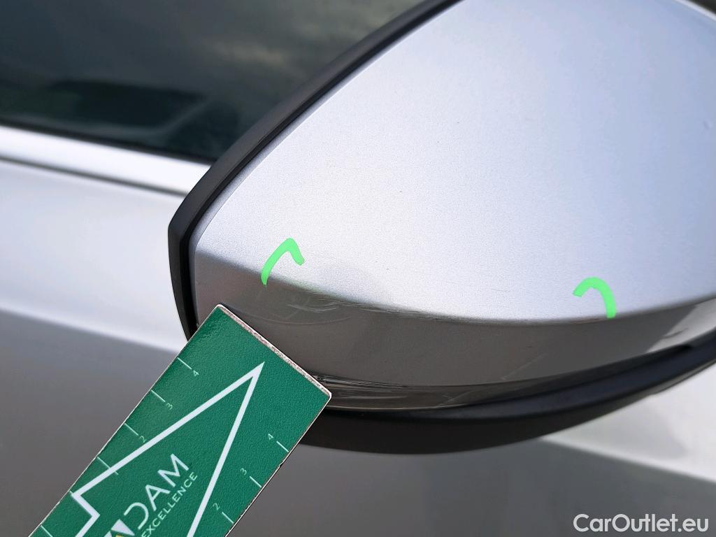  Skoda  Octavia SKODA  / 2016 / 5P / familiar Combi 1.6 TDI CR 85KW (115CV) Ambition #28