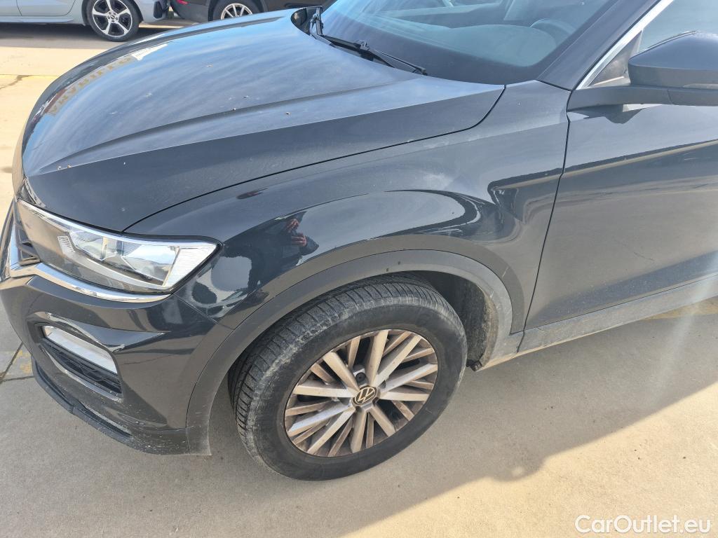  Volkswagen  T-ROC VOLKSWAGEN  / 2017 / 5P / todoterreno Edition 1.0 TSI 81kW (110CV) #22