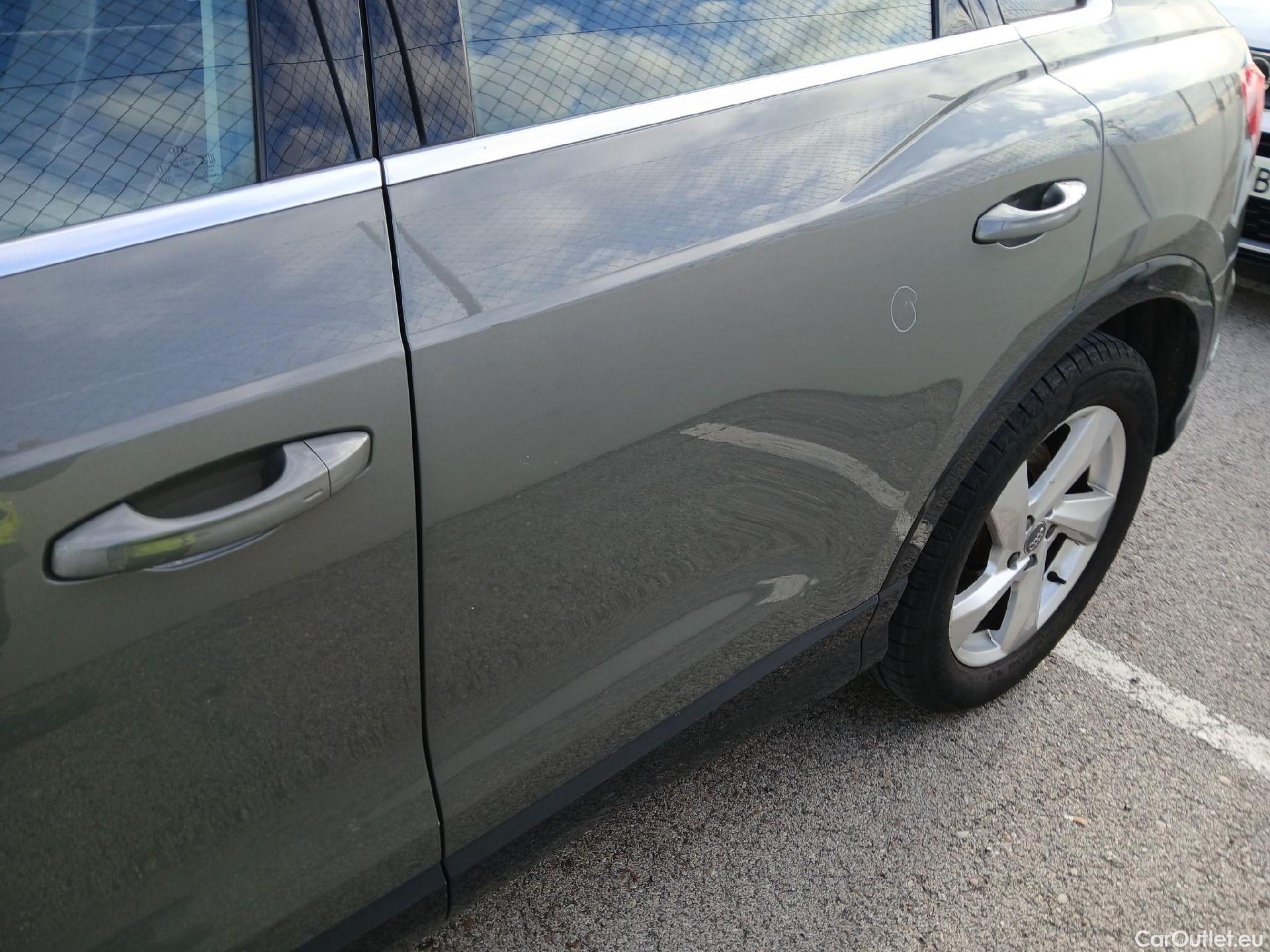  Audi  Q3 AUDI  / 2018 / 5P / todoterreno 40 TFSI 140kW S tronic Quattro Advanced #8