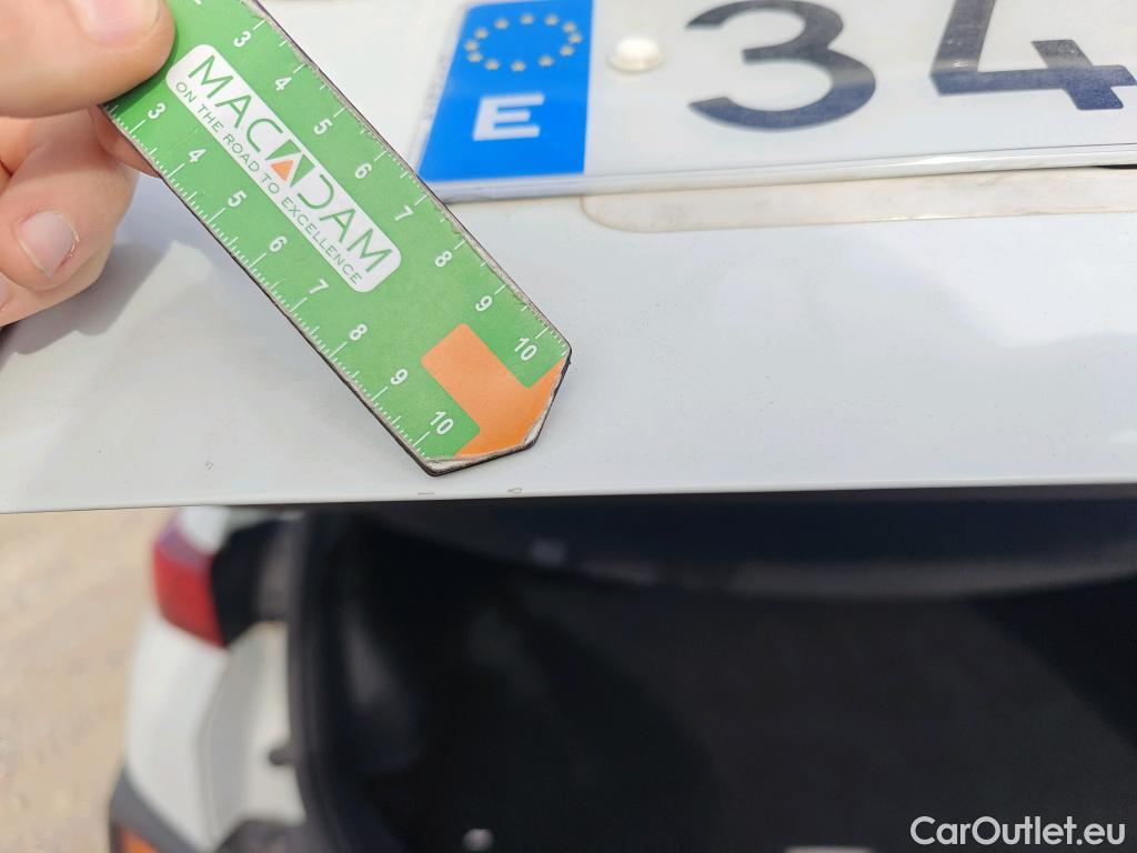  Hyundai  Konna HYUNDAI Kona / 2017 / 5P / todoterreno 1.6 GDI HEV Klass DCT #36