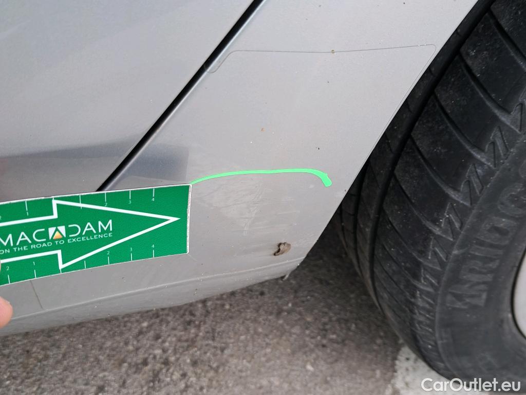  Skoda  Octavia SKODA  / 2016 / 5P / familiar Combi 1.6 TDI CR 85KW (115CV) Ambition #2