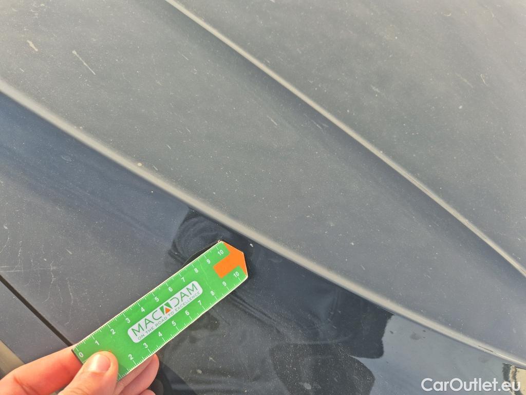  Volkswagen  T-ROC VOLKSWAGEN  / 2017 / 5P / todoterreno Edition 1.0 TSI 81kW (110CV) #25