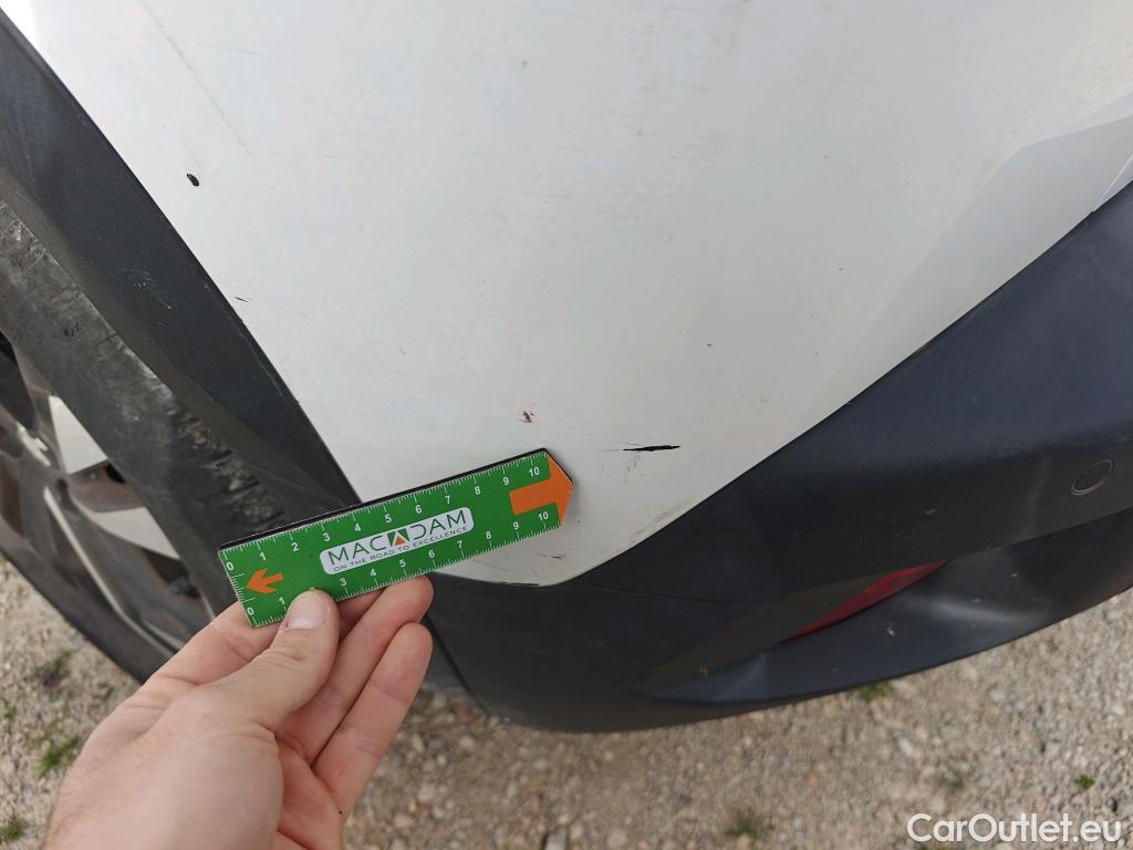  Peugeot  2008 PEUGEOT  / 2019 / 5P / todoterreno Allure BlueHDI 81kW (110CV) #45