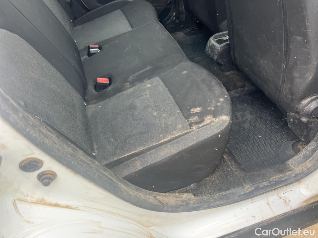  Dacia  Duster DACIA  / 2018 / 5P / todoterreno Essent. Blue dCi 85kW (115CV) 4X2 #12