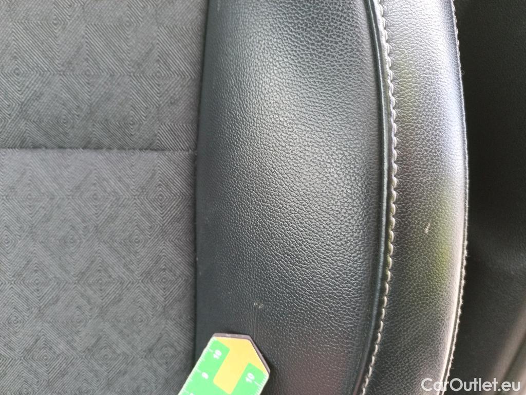  KIA  Niro KIA  / 2019 / 5P / crossover 1.6 GDi PHEV 104kW (141CV) Drive #5