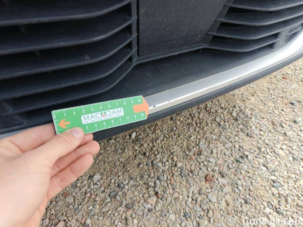  Peugeot  2008 PEUGEOT  / 2019 / 5P / todoterreno Allure BlueHDI 81kW (110CV) #3