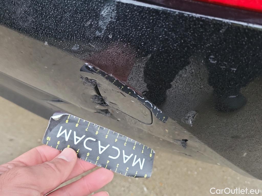  Bmw  Serie 1 BMW  / 2019 / 5P / berlina con portón 118i #15