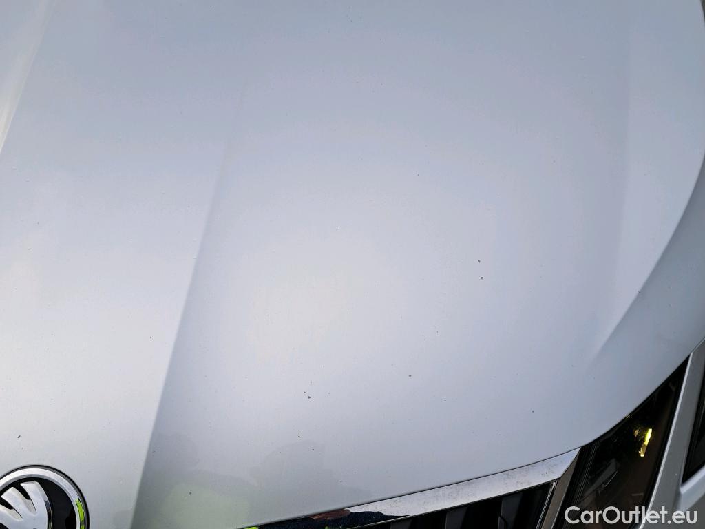  Skoda  Octavia SKODA  / 2016 / 5P / familiar Combi 1.6 TDI CR 85KW (115CV) Ambition #8