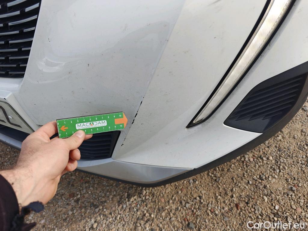  Peugeot  2008 PEUGEOT  / 2019 / 5P / todoterreno Allure BlueHDI 81kW (110CV) #43