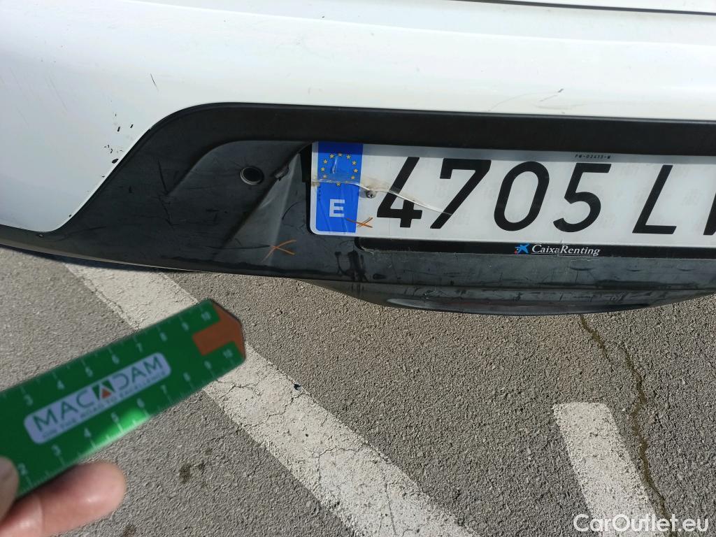  Citroen  DS3 DS DS 3 Crossback / 2018 / 5P / todoterreno PureTech 73 kW Manual PERFORMANCE LINE (AC) #26