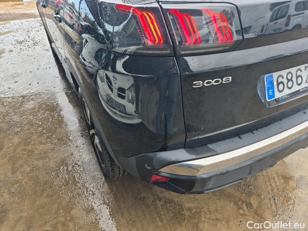  Peugeot  3008 PEUGEOT  / 2020 / 5P / todoterreno 1.5 BlueHDi 96kW (130CV) S&S Allure EAT8 #23