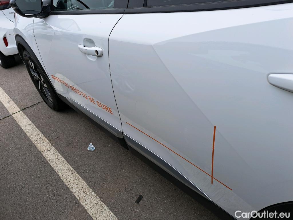  Peugeot  2008 PEUGEOT  / 2019 / 5P / todoterreno Allure BlueHDI 81kW (110CV) #10